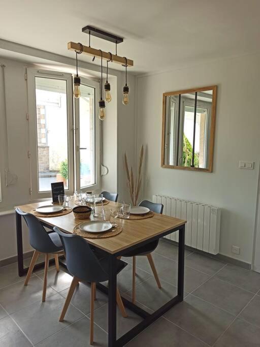 Superbe Appartement Trebeurden Proche Mer, Parking المظهر الخارجي الصورة